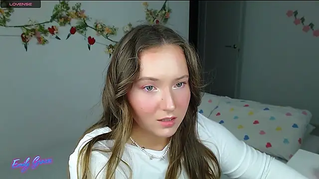 EmilyxxGraces online show from 05/02/26, 06:13