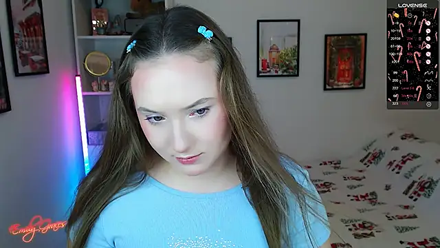 EmilyxxGraces online show from 12/19/25, 08:44