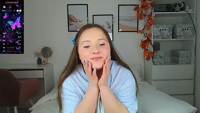 EmilyxxGraces online show from 02/10/25, 10:30