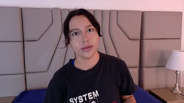 ParanoidTemptaion  online show from 05/27/26, 11:39