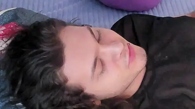 ParanoidTemptaion  online show from 09/16/25, 10:49