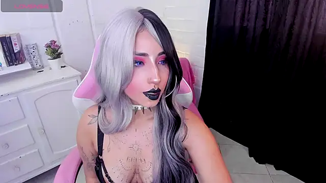Nyx Blackmoon online show from 10/11/25, 04:08