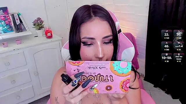 Nyx Blackmoon online show from 09/29/25, 02:34