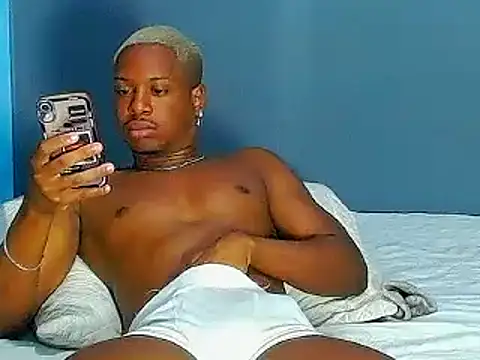 Snapshot of JackBlackone chatting on 09/23/25, 02:13 JackBlackone online show from 09/23/25, 02:13