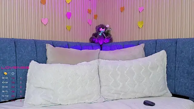 elizabeth 20 online show from 02/18/25, 07:30