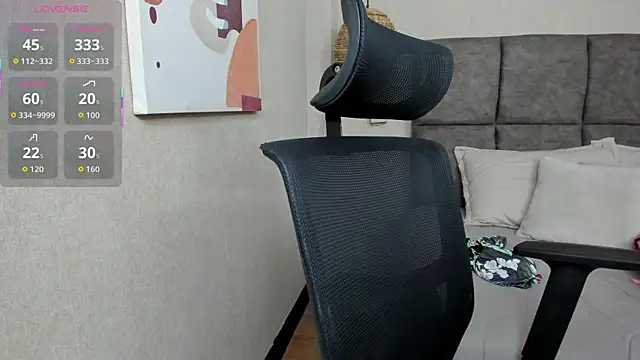 elizabeth 20 online show from 10/01/25, 07:07