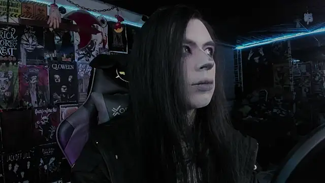 Snapshot of rotten_dreams chatting on 10/14/25, 11:14 rotten dreams online show from 10/14/25, 11:14