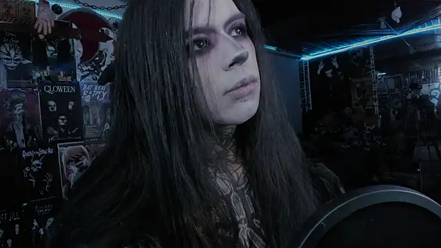 Snapshot of rotten_dreams chatting on 09/10/25, 11:37 rotten dreams online show from 09/10/25, 11:37