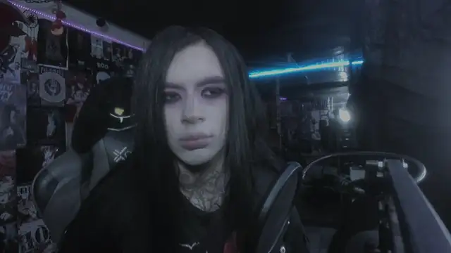 Snapshot of rotten_dreams chatting on 03/18/25, 03:22 rotten dreams online show from 03/18/25, 03:22