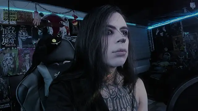 Snapshot of rotten_dreams chatting on 09/30/25, 10:16 rotten dreams online show from 09/30/25, 10:16