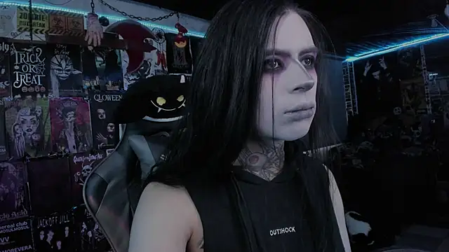 Snapshot of rotten_dreams chatting on 09/09/25, 08:29 rotten dreams online show from 09/09/25, 08:29