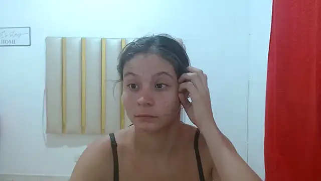 Snapshot of flakita_sexyhot chatting on 10/27/25, 10:16 flakita sexyhot online show from 10/27/25, 10:16