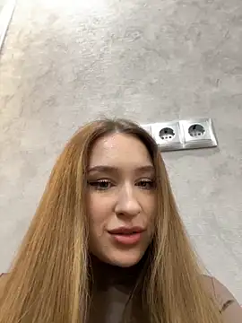 Jackie White  online show from 11/14/25, 02:26