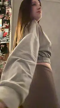 Jackie White  online show from 12/20/25, 02:25