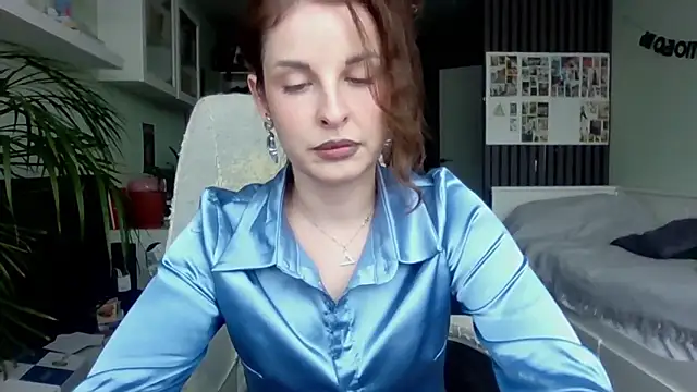 MollyBer online show from 04/15/26, 11:38