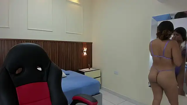 MELINAMARTINS online show from 09/12/25, 07:57