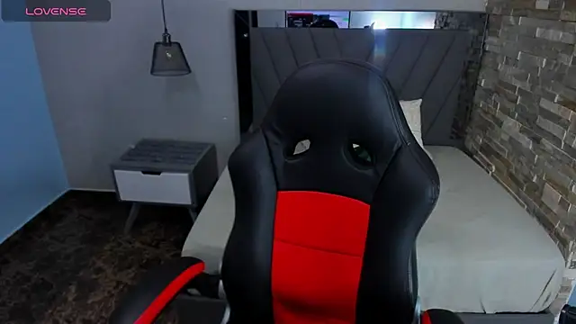 MELINAMARTINS online show from 01/15/26, 07:28