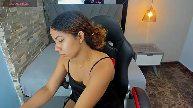 MELINAMARTINS online show from 01/14/26, 07:17