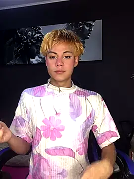 mchissexx online show from 11/10/25, 02:55