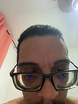 Snapshot of Diegodelicia chatting on 06/02/26, 10:54 Diegodelicia online show from 06/02/26, 10:54