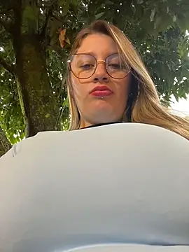 aurora coldd online show from 04/13/26, 10:25