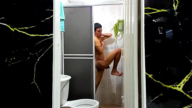 Snapshot of sweet_boy_sweet06 chatting on 02/28/25, 04:10 sweet boy sweet06 online show from 02/28/25, 04:10