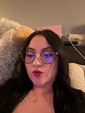 ValentinaOrtiz3 online show from 02/26/26, 10:43