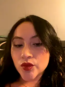 ValentinaOrtiz3 online show from 11/13/25, 12:03