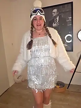 justtess online show from 02/15/26, 07:13