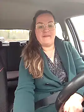 justtess online show from 11/20/25, 02:29