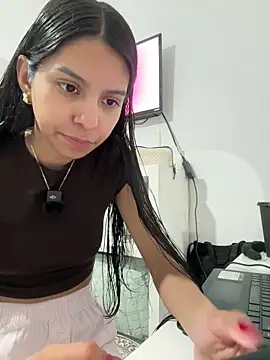 Valeedoll online show from 02/12/26, 04:01