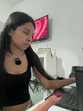 Valeedoll online show from 02/13/26, 04:23