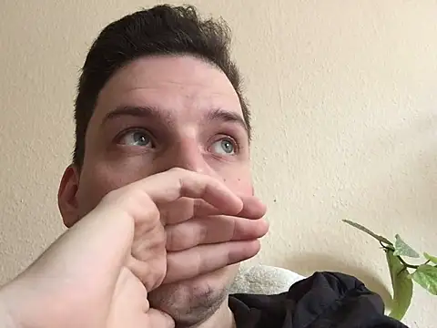 Snapshot of key18cm chatting on 10/05/25, 01:46 key18cm online show from 10/05/25, 01:46