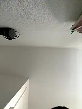 Snapshot of key18cm chatting on 12/17/25, 01:27 key18cm online show from 12/17/25, 01:27