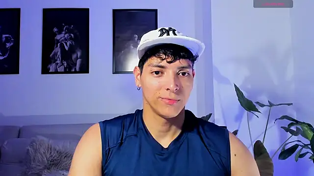  JacobMiller   online show from 04/15/26, 03:56