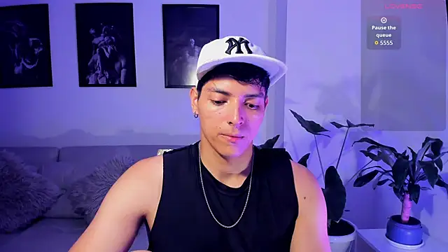 Snapshot of _JacobMiller__ chatting on 04/16/26, 04:13 JacobMiller online show from 04/16/26, 04:13