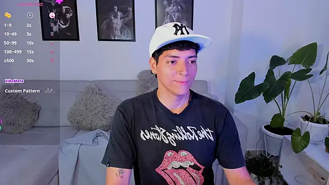  JacobMiller   online show from 02/25/25, 12:14