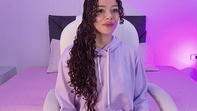 sara sharma  online show from 09/09/25, 01:31