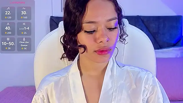 sara sharma  online show from 09/18/25, 01:14