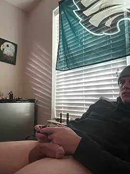 Snapshot of theycallmes3x chatting on 03/20/25, 02:42 theycallmes3x online show from 03/20/25, 02:42