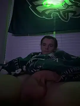 Snapshot of theycallmes3x chatting on 02/22/25, 08:29 theycallmes3x online show from 02/22/25, 08:29