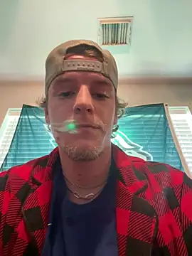 Snapshot of theycallmes3x chatting on 02/25/25, 08:42 theycallmes3x online show from 02/25/25, 08:42