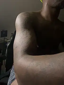 FreakServant100 online show from 12/17/25, 10:42