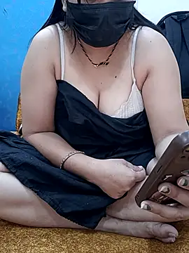 Snapshot of Sangitalive chatting on 05/07/26, 04:50 Sangitalive online show from 05/07/26, 04:50