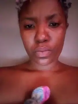 Coco Nile online show from 03/04/25, 08:02