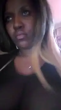 Coco Nile online show from 03/03/25, 03:11