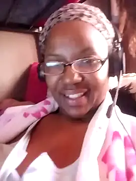 Coco Nile online show from 09/26/25, 10:44