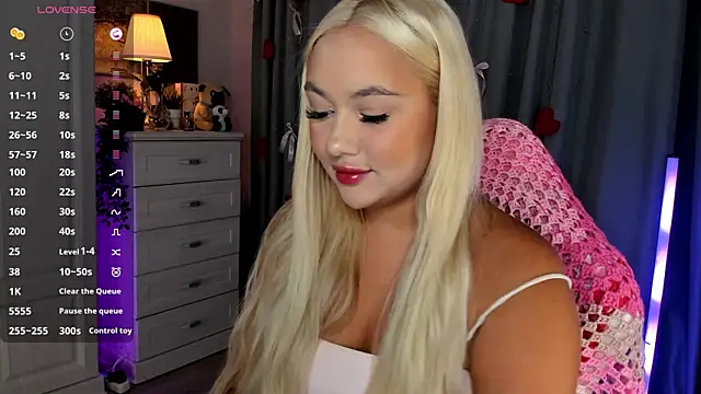  Loneve   online show from 04/09/26, 02:56