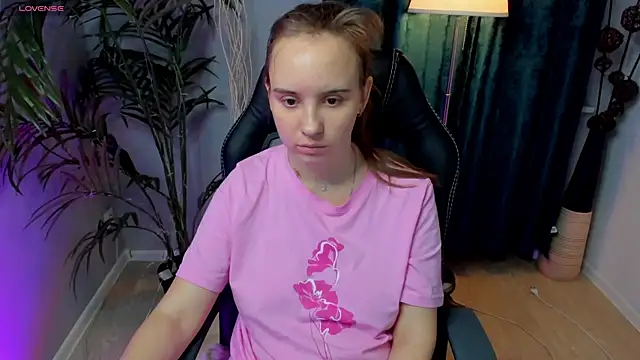 Lika 0ne online show from 10/28/25, 11:20