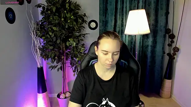 Lika 0ne online show from 02/14/26, 12:05